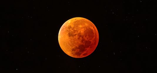 Herts astrophysicist explains how to see the ‘blood moon’ lunar eclipse