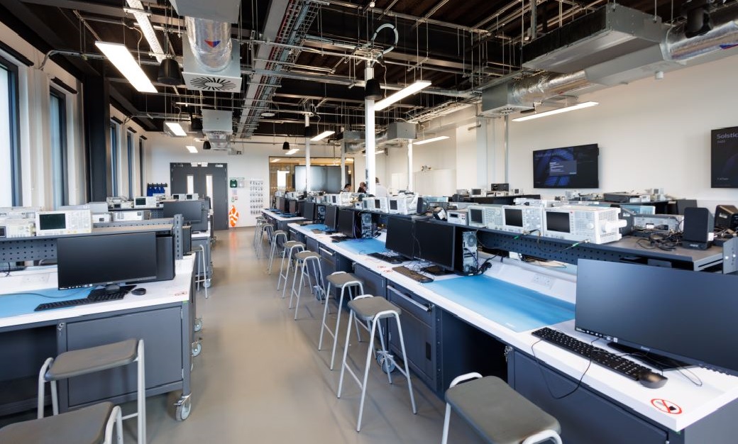 A high tech learning lab in Spectra