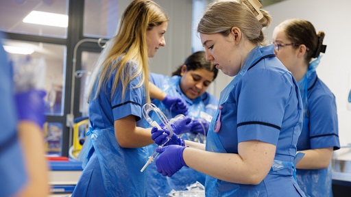 Student nurses in the ward